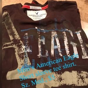 Mens American eagle short sleeve shirt